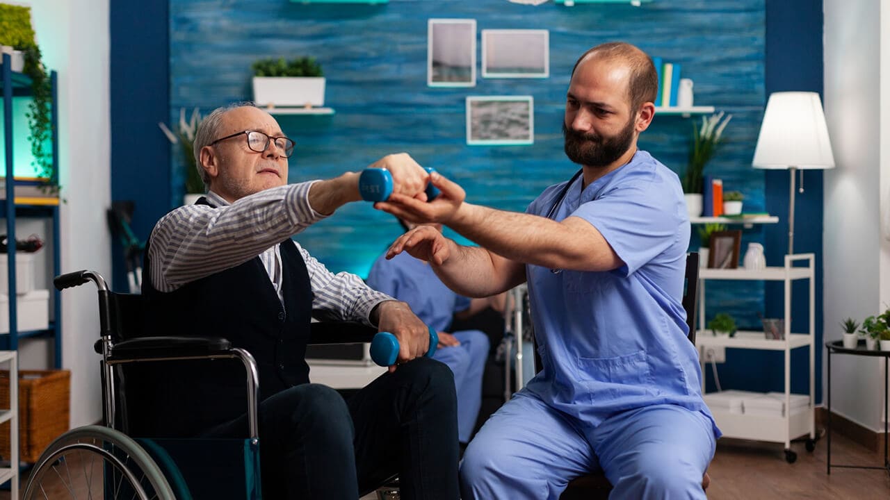 how to become an occupational therapist